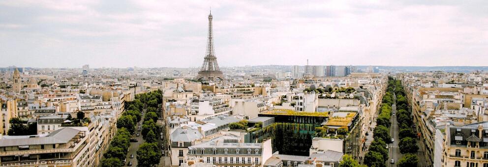 Panorama de Paris avec la Tour Eiffel